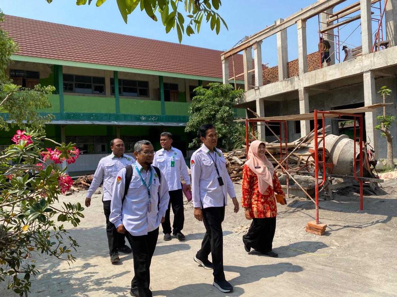 Monev Kanwil Kemenag Jateng di MAN 1 Sragen: Prospek Gedung PHTC Jadi Katalisator Kemajuan Ruang Belajar